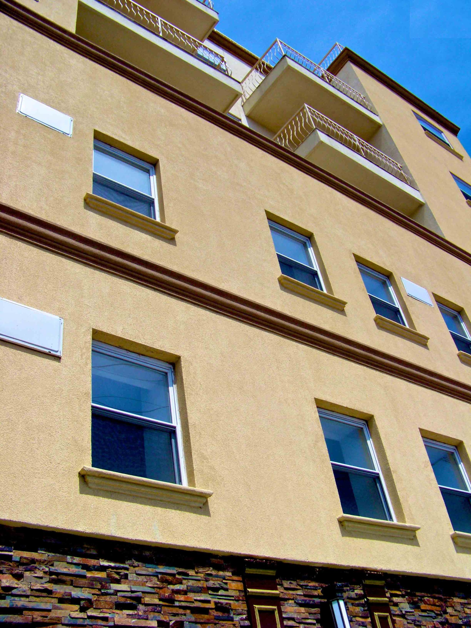 61_large_building3